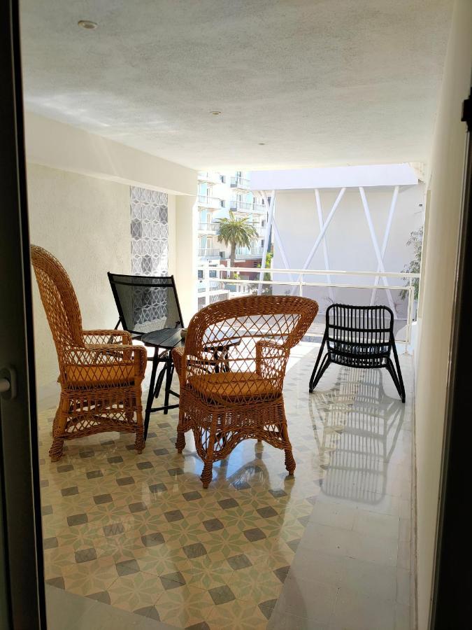 Hotel & Apartaments Thalassa Sport & Spa Roses Exterior photo
