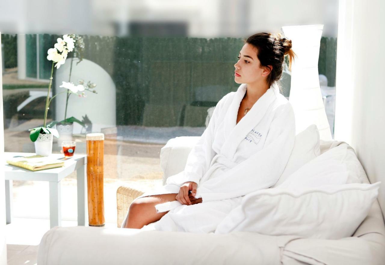Hotel & Apartaments Thalassa Sport & Spa Roses Exterior photo